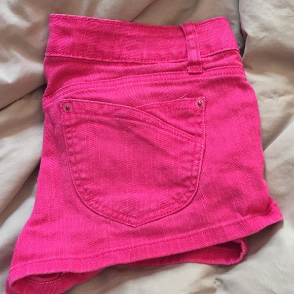Hot Pink shorts - Picture 3 of 3